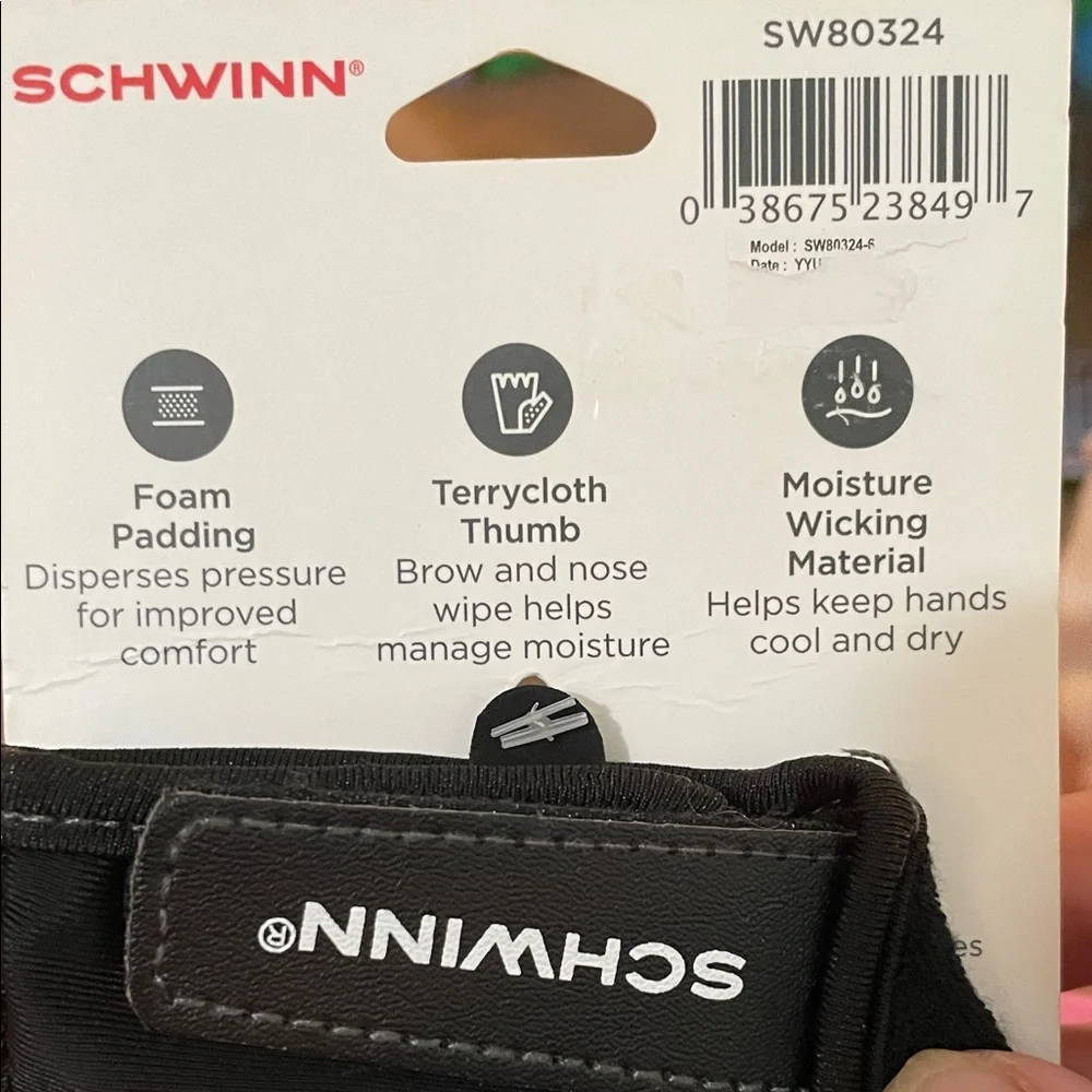 Schwinn Half Finger‎ Black Moisture-Wicking Sport Gloves